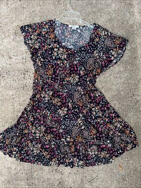Passport Black Floral Ruffled Casual Dress